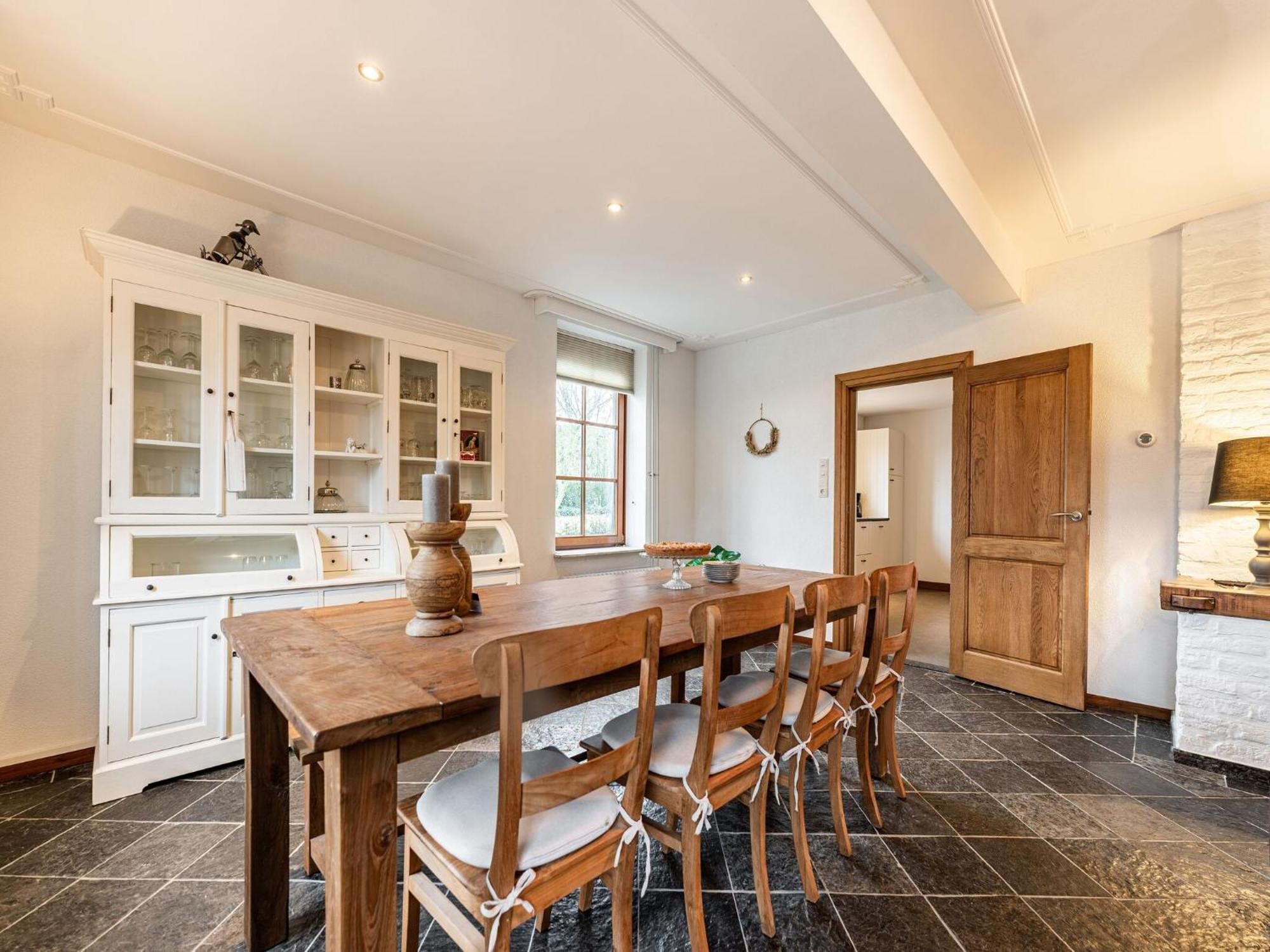 Attractive Farmhouse In South Limburg With Terrace Klimmen Exterior foto