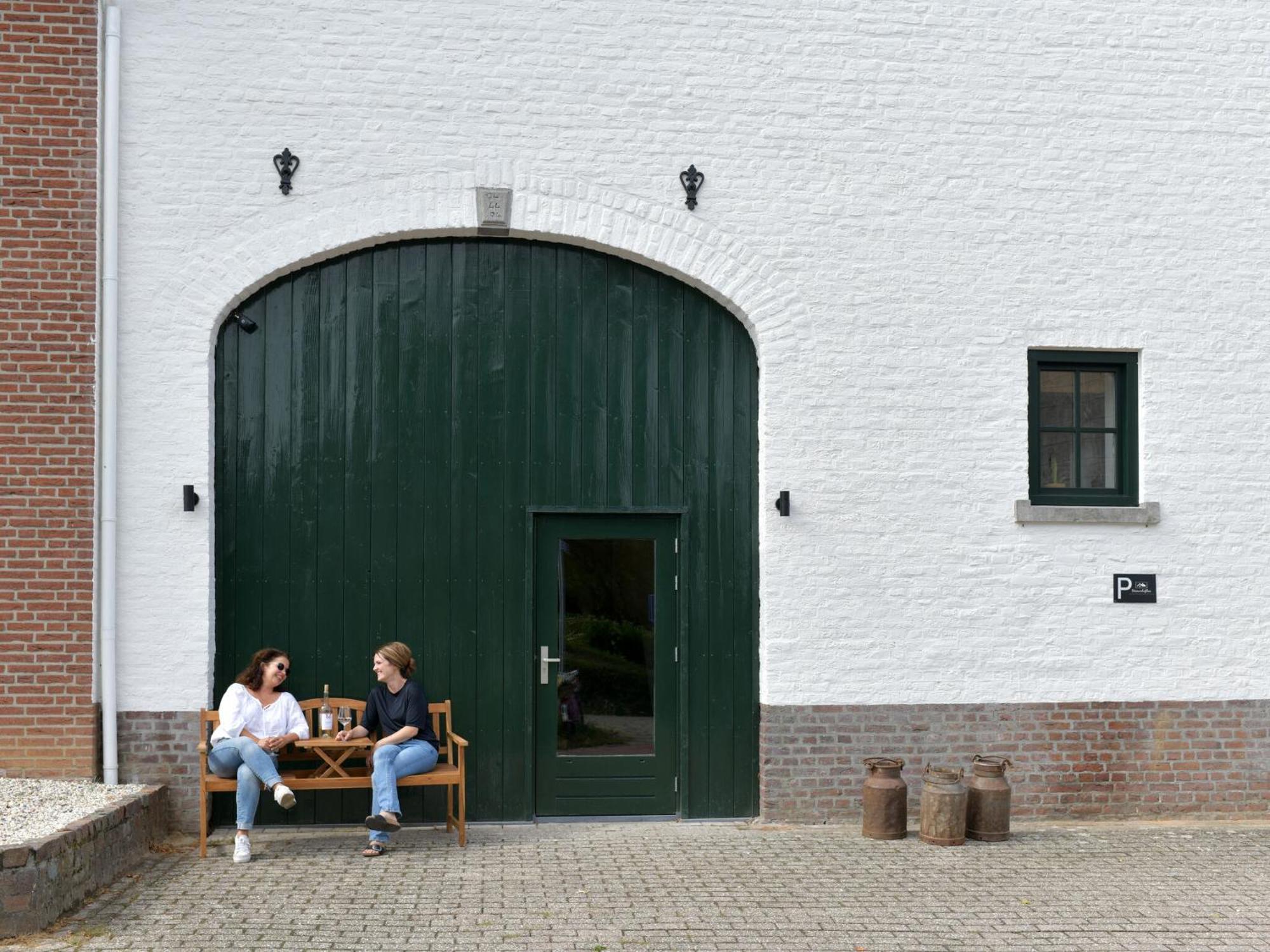 Attractive Farmhouse In South Limburg With Terrace Klimmen Exterior foto