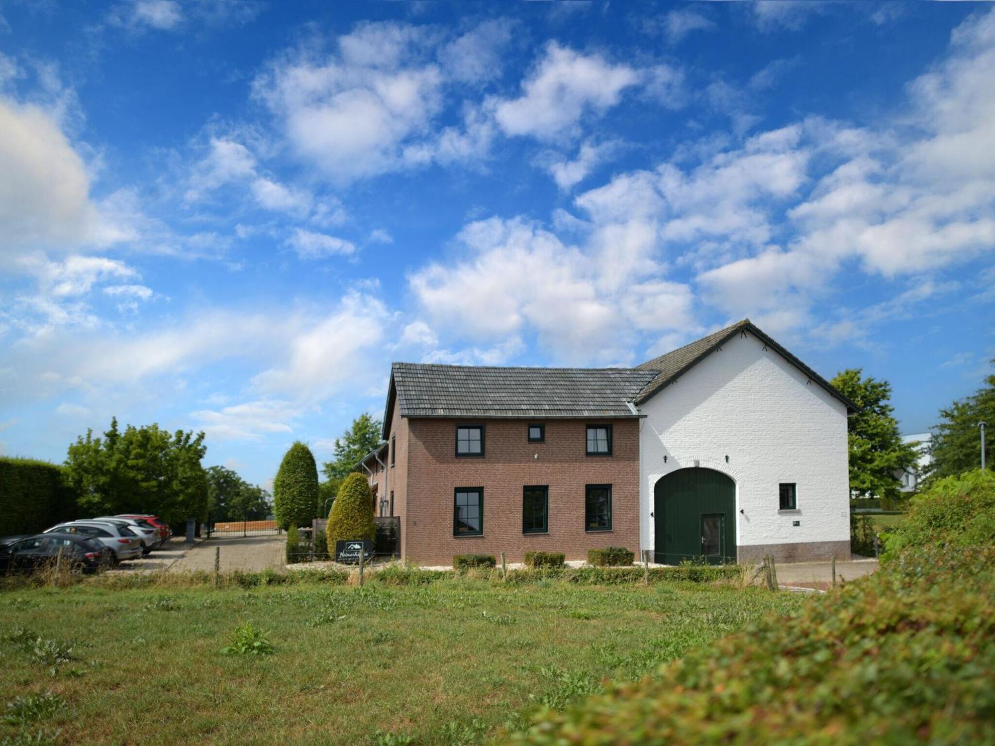Attractive Farmhouse In South Limburg With Terrace Klimmen Exterior foto